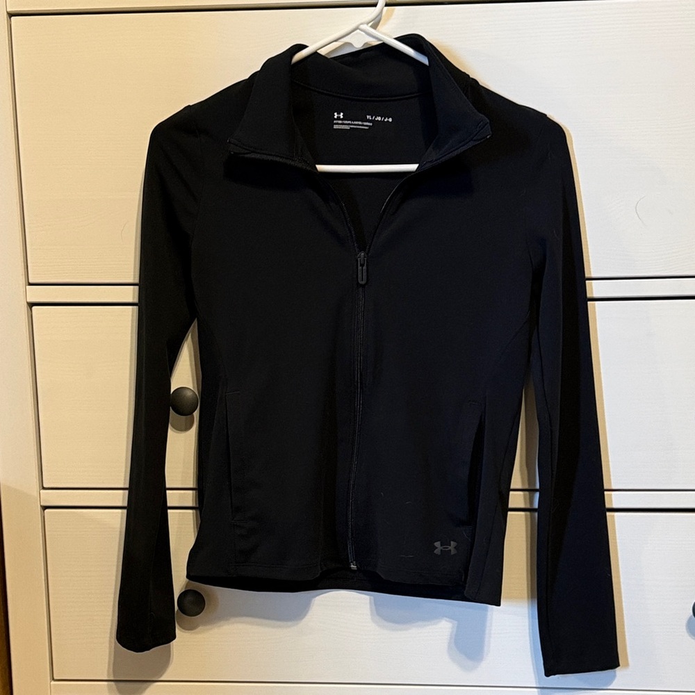 Under Armour Young Girls Fitted Jacket in Black